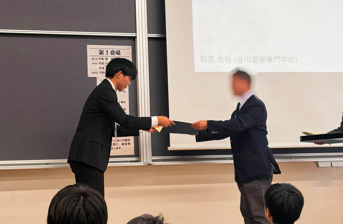 和気君の受賞中の写真